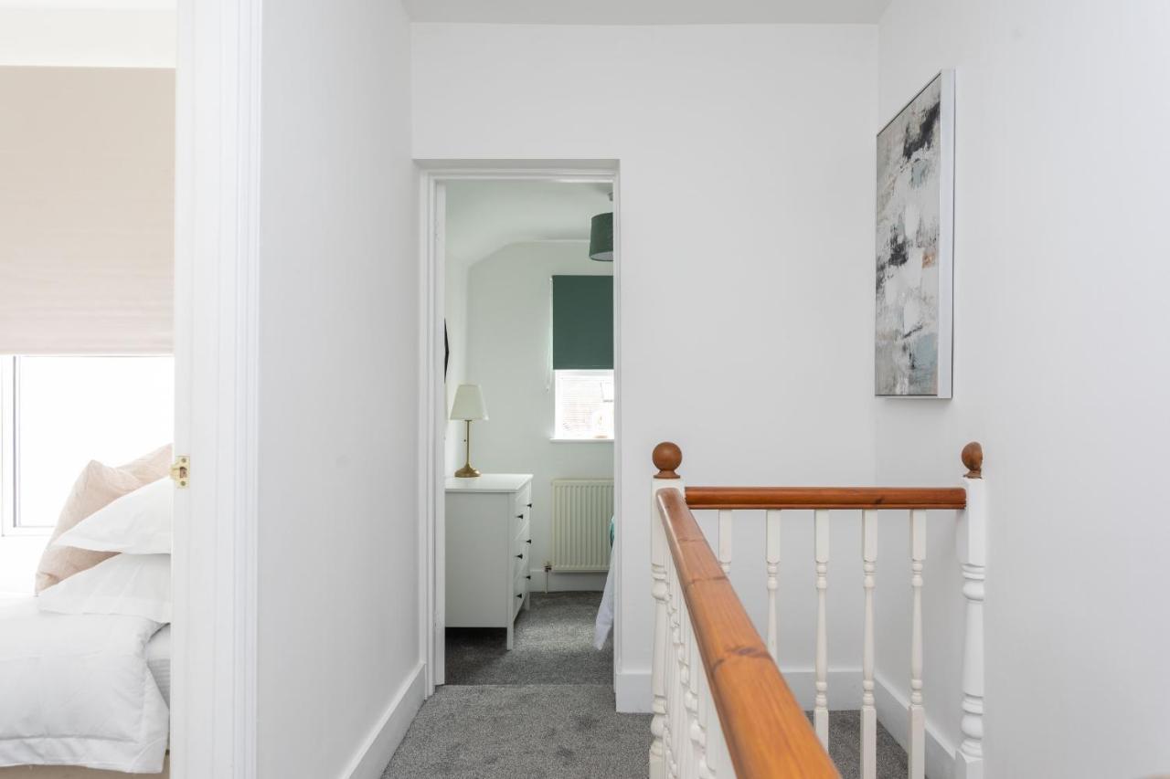 30 Percent Off Monthly Stays - City Centre - 3 Bedrooms St Albans Exteriör bild